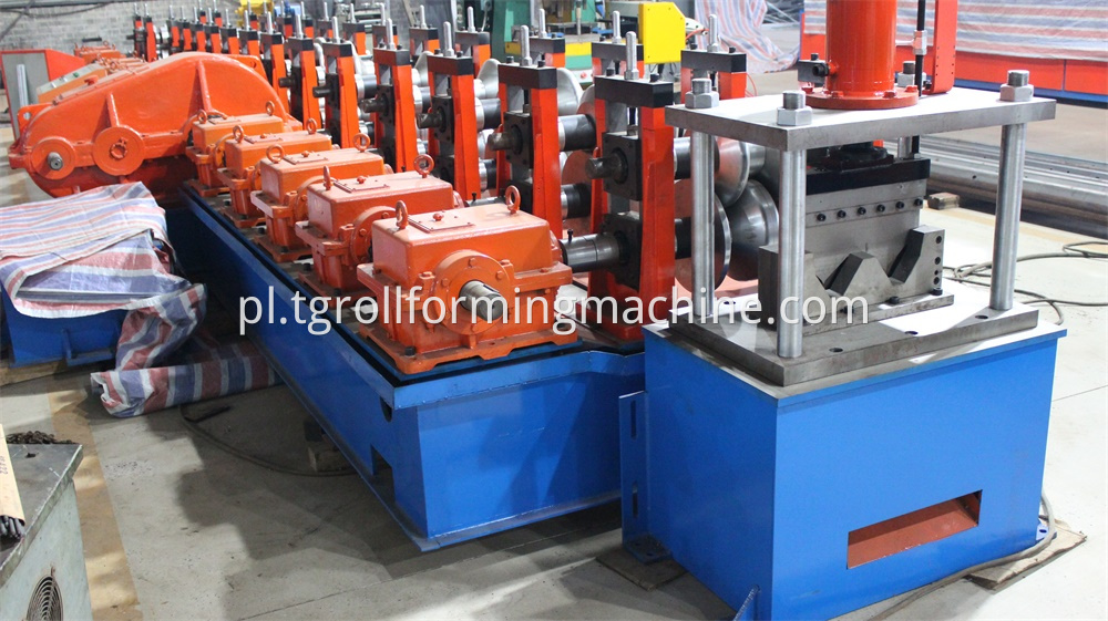 Three Waves Guardrail Roll Forming Machine